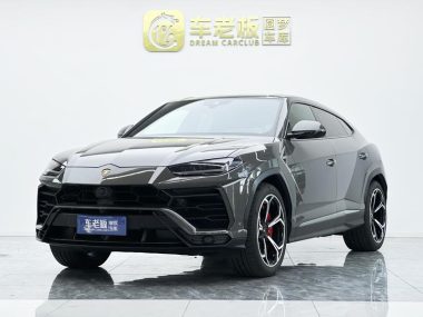 Lamborghini Urus 2020, фото 1