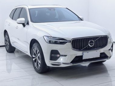Volvo XC60 B5 4WD Zhiyi Luxury — фото 3