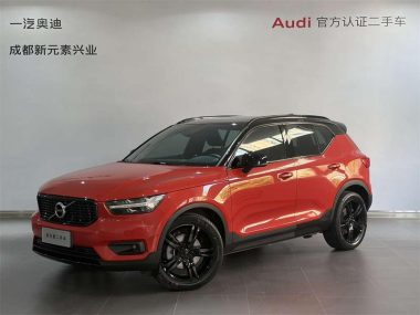 Volvo XC40 2019, фото 1