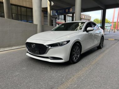 Mazda 3 2021, фото 1