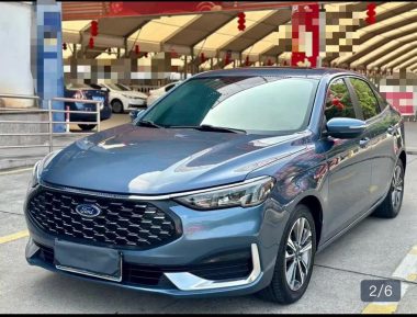 Ford Escort 2022, фото 1
