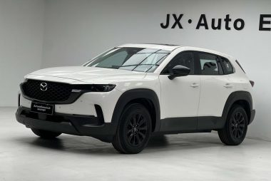 Mazda CX-50 2023, фото 1