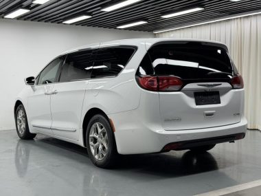 Chrysler Grand Voyager 3.6L — фото 4