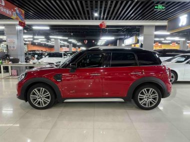 MINI COUNTRYMAN 1.5T COOPER ALL4 — фото 3
