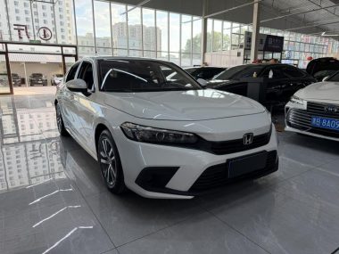 Honda Civic 180TURBO CVT — фото 3