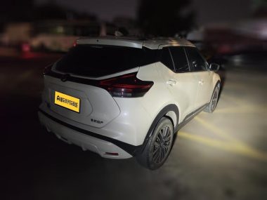 Nissan Kicks 1.5L XL CVT — фото 2