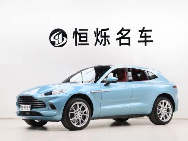 Aston Martin DBX 2022, фото 1