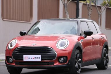 MINI CLUBMAN 2022, фото 1