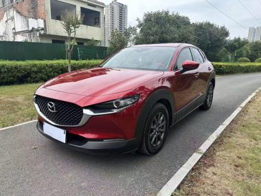 Mazda CX-30 2022, фото 1