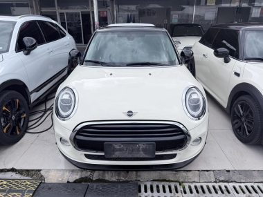 MINI 1.5T COOPER Classic Line 5-door — фото 2