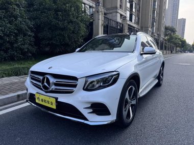 Mercedes-Benz GLC 2018, фото 1