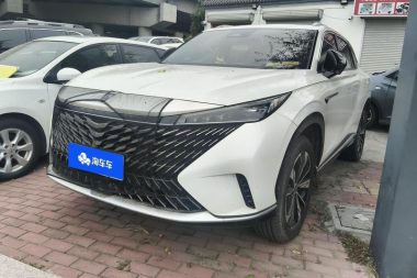 Roewe RX5 2025, фото 1