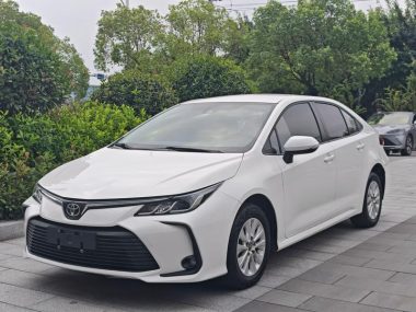 Toyota Corolla 2023, фото 1