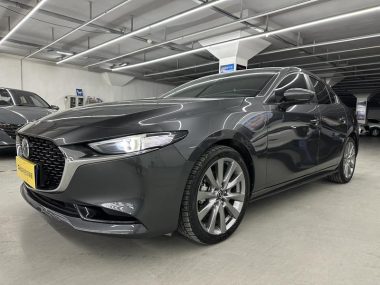 Mazda 3 2023, фото 1