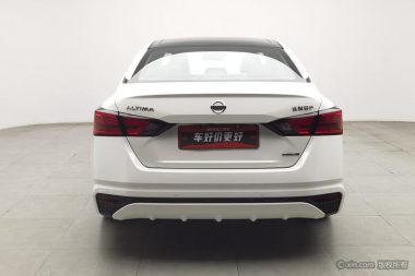 Nissan Teana 2.0L XL Comfort — фото 3