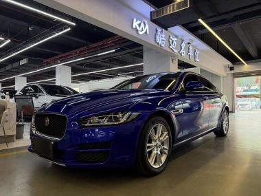 Jaguar XEL 2019, фото 1