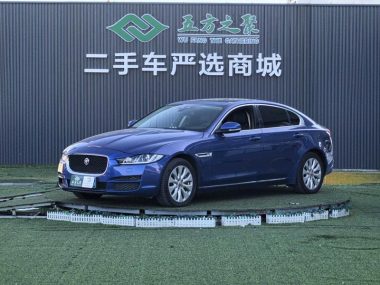 Jaguar XEL 2019, фото 1