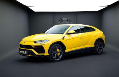 Lamborghini Urus 2020, фото 1