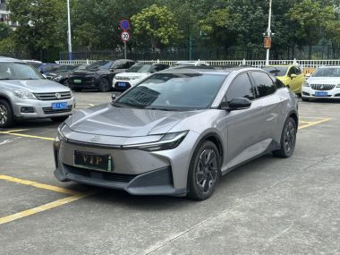 Toyota bZ3 2023, фото 1