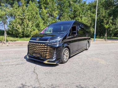 Toyota Hiace 2026, фото 1