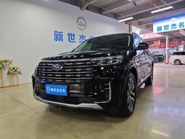 Ford Explorer 2024, фото 1