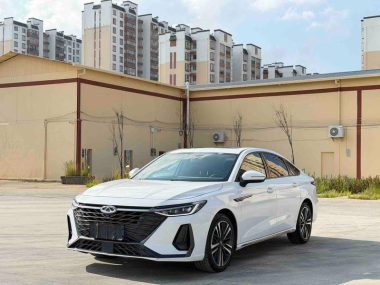 Chery 8 2023, фото 1