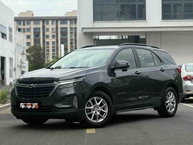 Chevrolet Equinox 2022, фото 1