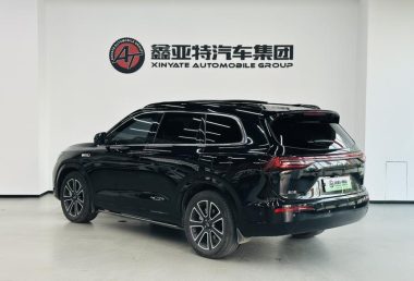 AITO M7 Pro 5-seat RWD Smart Driving — фото 4