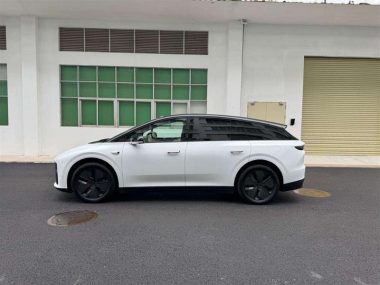Li Auto i6 2WD Standard Edition — фото 4