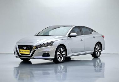 Nissan Teana 2022, фото 1