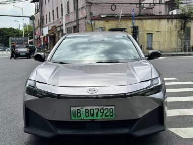 Toyota bZ3 PRO — фото 2