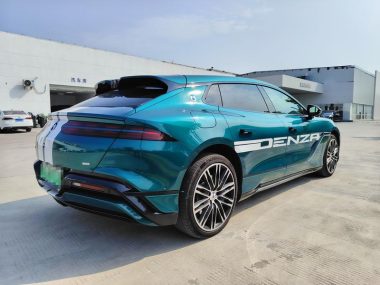 Denza Z9 GT EV Flash Charge Flagship Version — фото 3