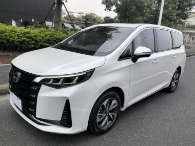 GAC Trumpchi M6 2023, фото 1