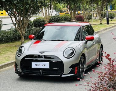 MINI JCW 2026, фото 1