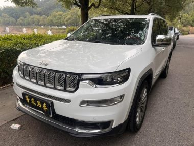 Jeep Grand Commander 2019, фото 1