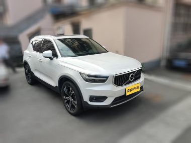 Volvo XC40 T4 4WD Zhiyuan Luxury — фото 3