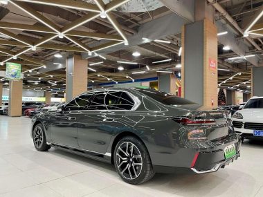 BMW i7 eDrive50L M — фото 3