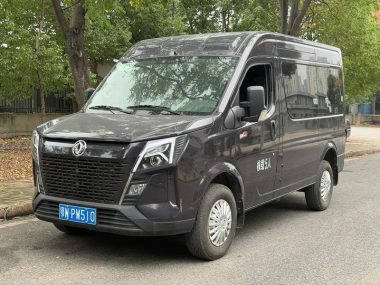 Dongfeng Yufeng 2025, фото 1