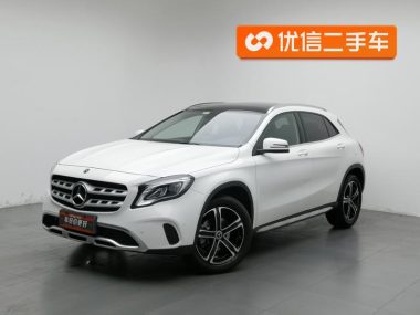 Mercedes-Benz GLA 2018, фото 1