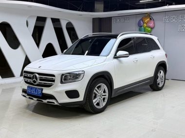 Mercedes-Benz GLB 2021, фото 1