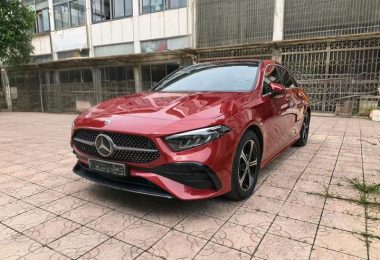Mercedes-Benz A-Class 2024, фото 1
