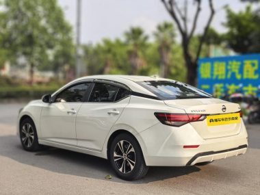 Nissan Sylphy 1.6L XL CVT Smart — фото 4