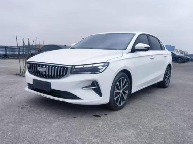 Geely Emgrand 2025, фото 1