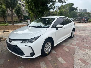 Toyota Corolla 2023, фото 1
