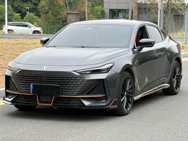 Changan UNI-V 2023, фото 1