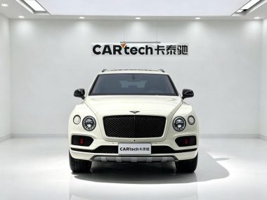Bentley Bentayga 4.0T V8 — фото 2