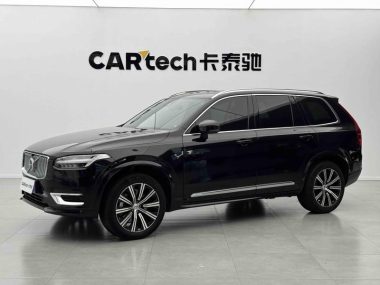 Volvo XC90 2025, фото 1