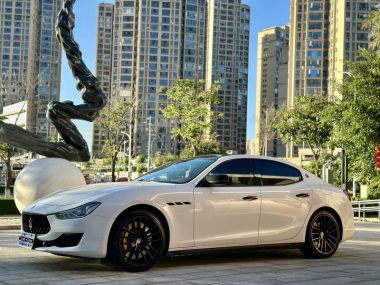 Maserati Ghibli 2018, фото 1