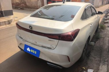 Changan Eado PLUS 1.4T DCT — фото 3