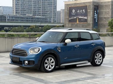 MINI COUNTRYMAN 2018, фото 1